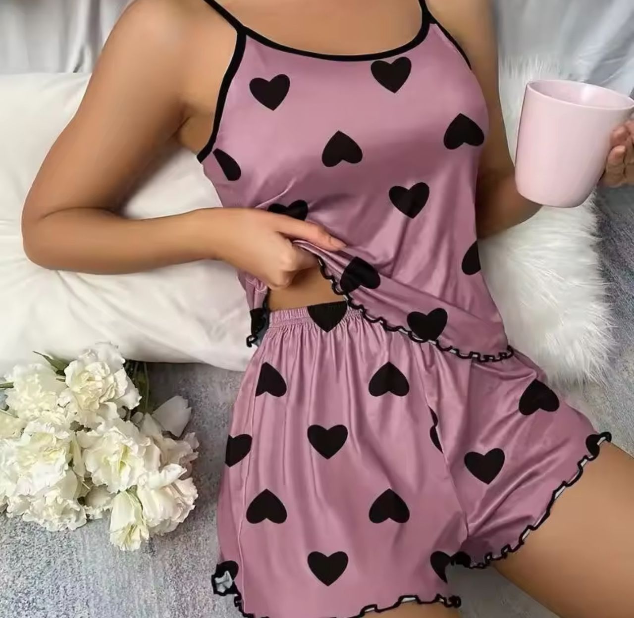 HEART SHAPED LOUNGEWEAR