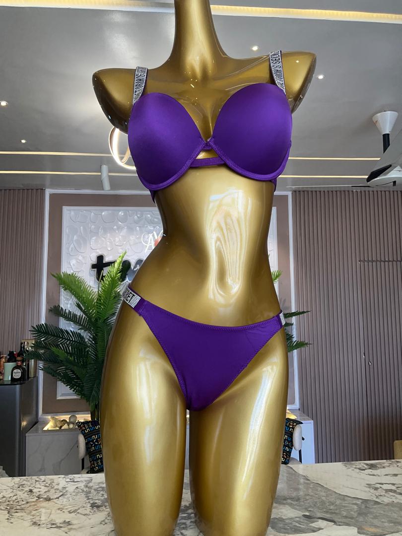 VICTORIA SECRET LINGERIE