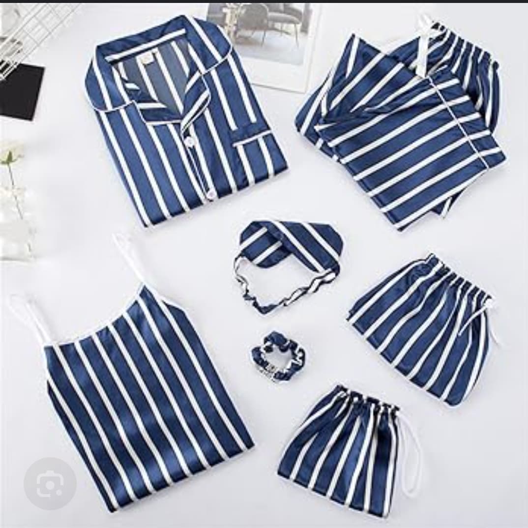 satin set pyjamas-luxe