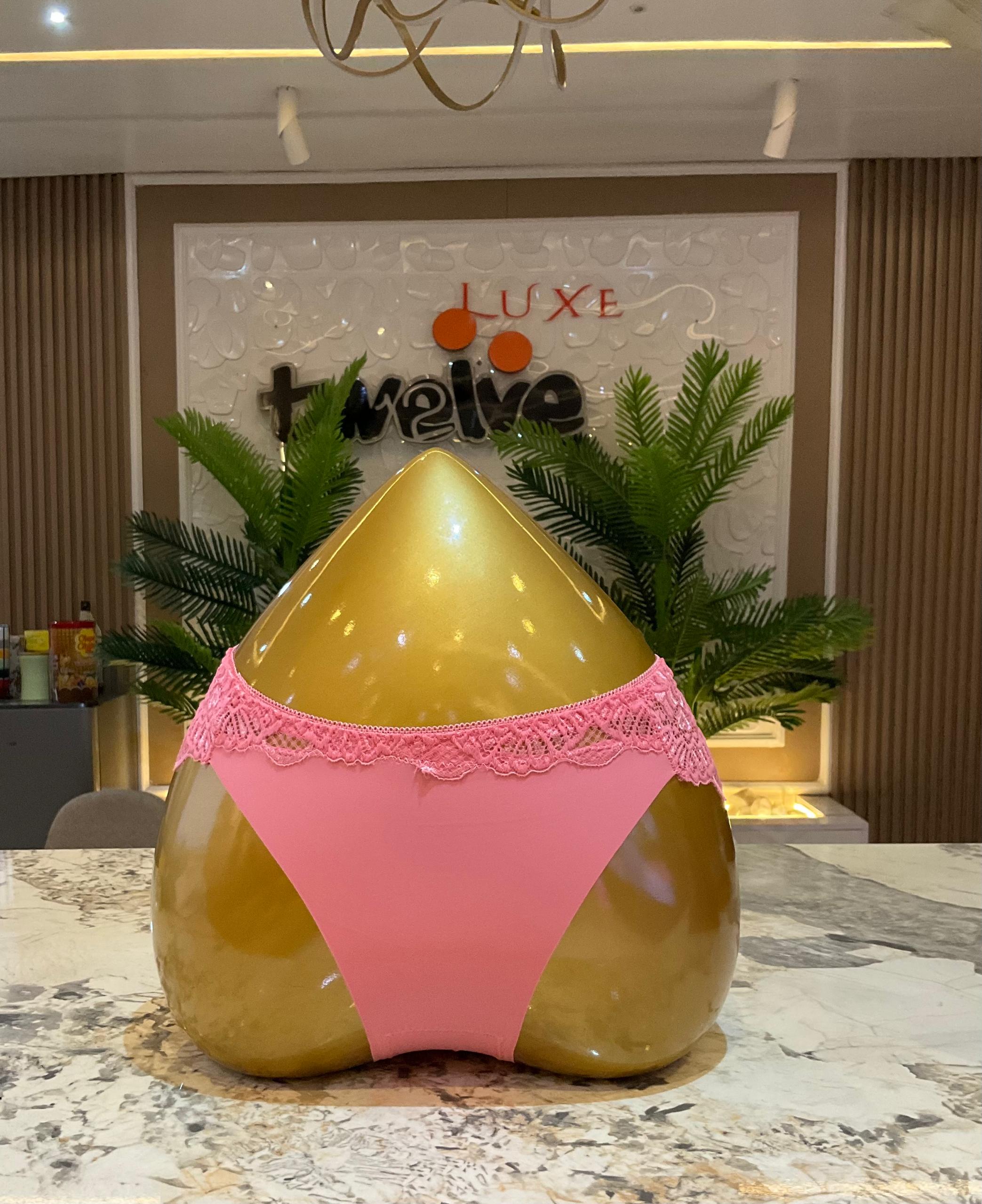 berry invisible/seamless pants