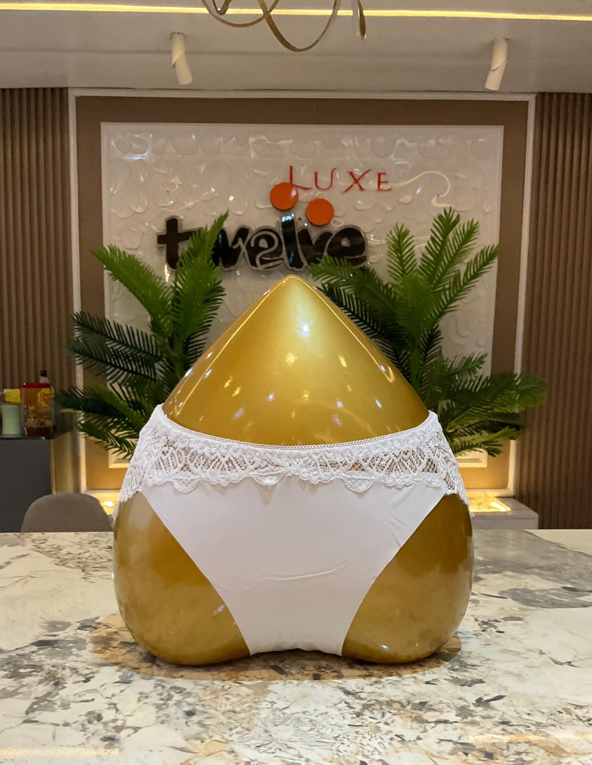 berry invisible/seamless pants