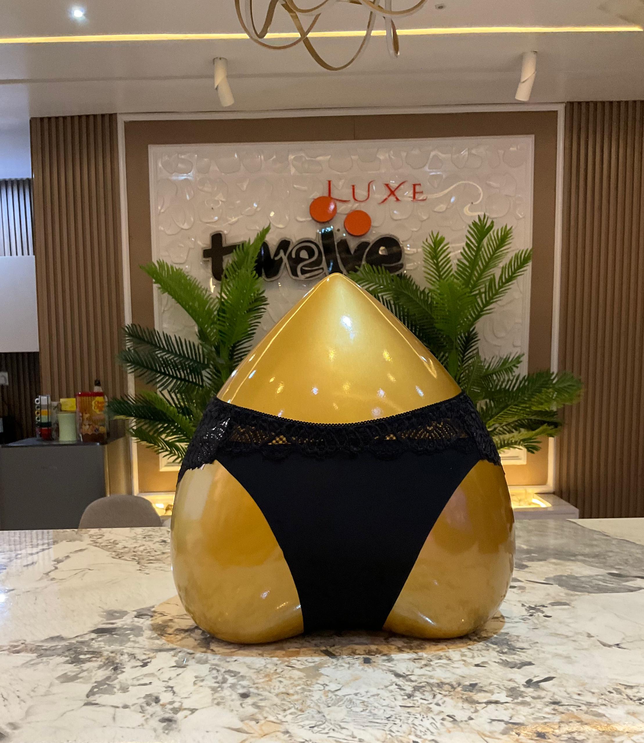 berry invisible/seamless pants