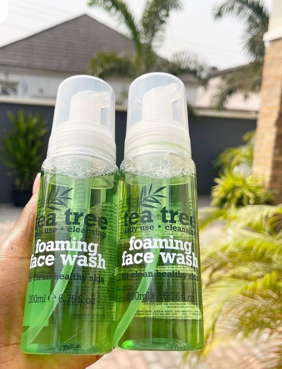 Tea-Tree Foaming Face Wash