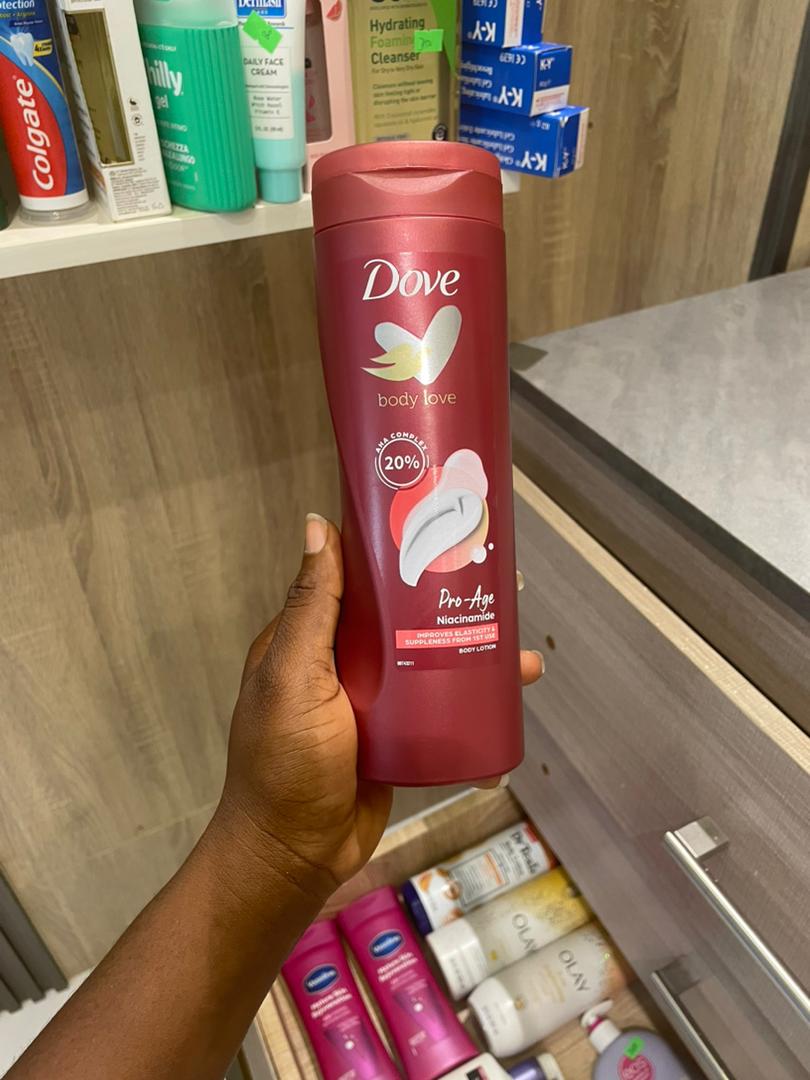 Dove Pro-Age Niacinamide Body Lotion