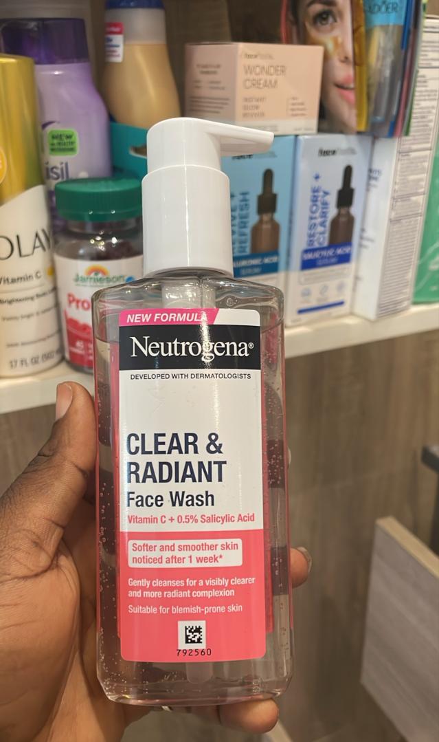 Neutrogena Clear & Radiant Face Wash