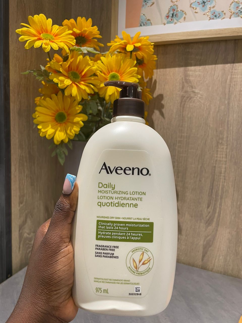 Aveeno Lotion (975ml)