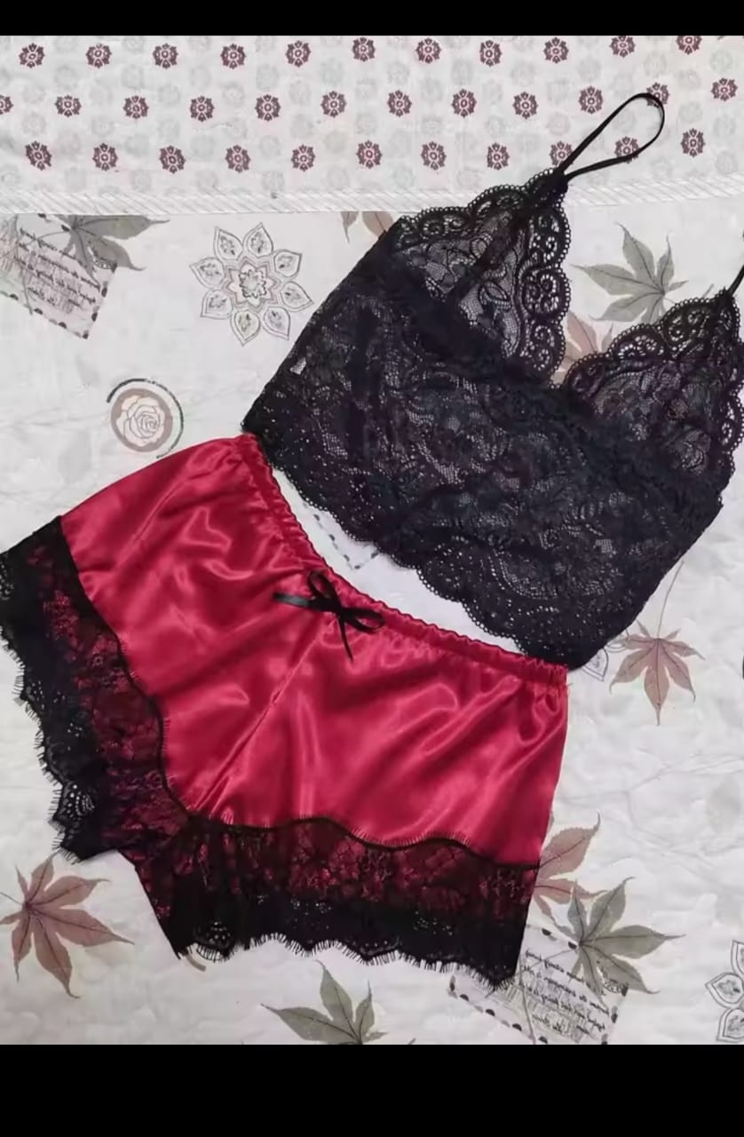 Lace cami top & down nightewear