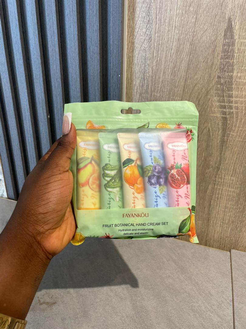 Sadoer hydration&moisturizing hands cream