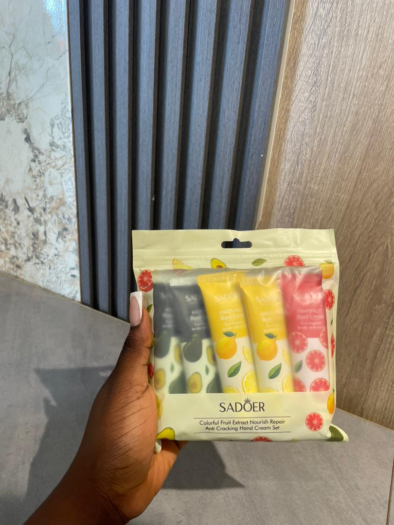 Sadoer hydration&moisturizing hands cream