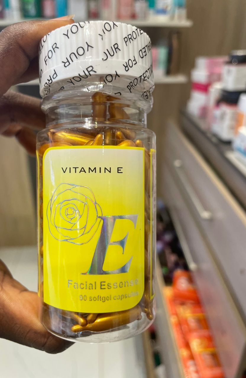 Vitamin E Facial Essense Oil