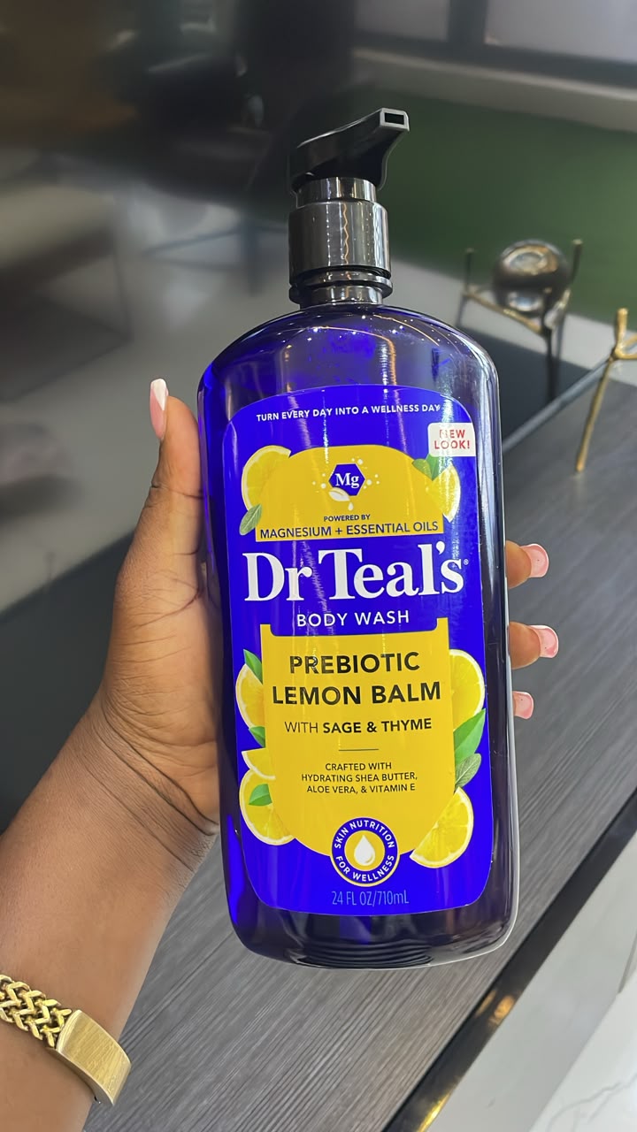 Dr teals Glow and Radiance Vitamin C body wash
